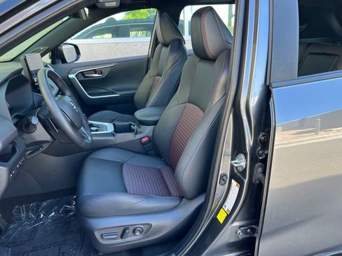 Used 2024 Toyota RAV4 XSE w/ Weather Package AWD/4WD image 41