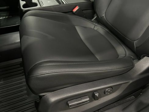 Used 2026 Honda Odyssey EX-L image 15