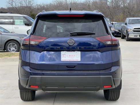 New 2026 Nissan Rogue SV image 5