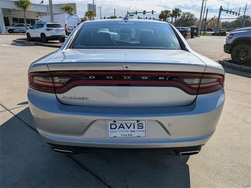 Used 2023 Dodge Charger SXT image 5