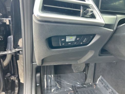 Used 2025 BMW 430i Convertible image 33