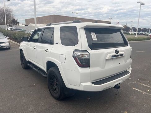 Used 2023 Toyota 4Runner SR5 image 7