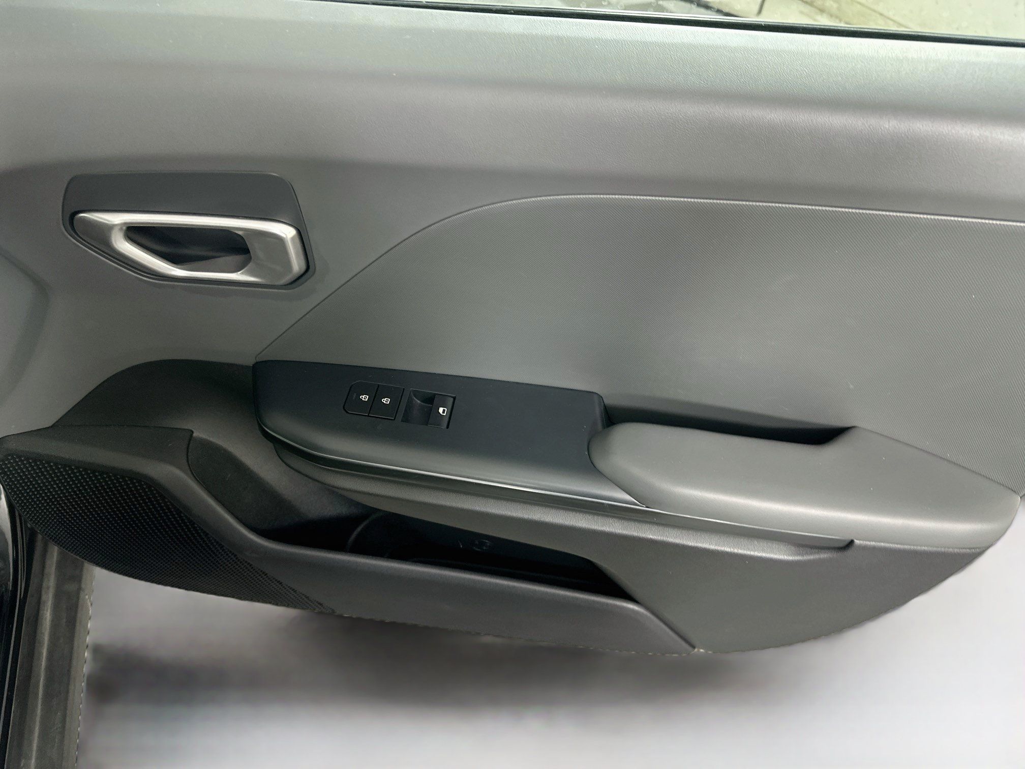 Used 2025 Kia K4 FWD image 31