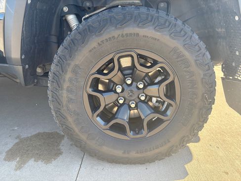 Used 2022 RAM 1500 TRX w/ TRX Level 2 Equipment Group image 12