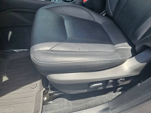 Used 2020 Subaru Forester Limited w/ Popular Package #3 AWD/4WD image 17
