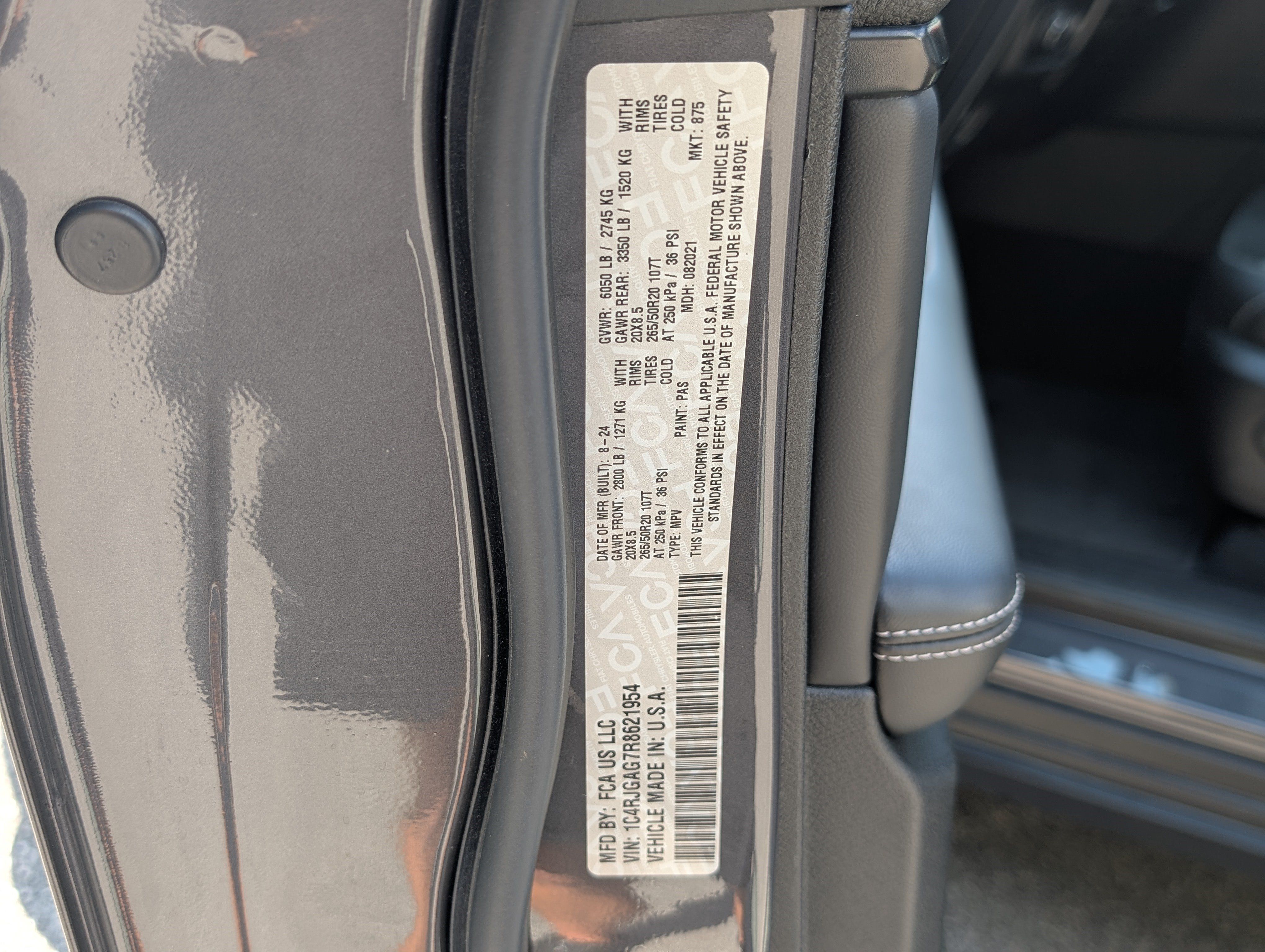 Used 2024 Jeep Grand Cherokee Altitude RWD image 36