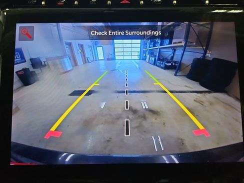 Used 2022 Jeep Grand Cherokee Limited image 21