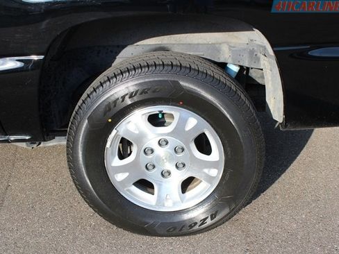 Used 2004 Chevrolet Avalanche Z71 image 29