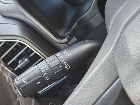 Used 2021 Ford Expedition Limited image 25