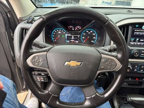 Used 2017 Chevrolet Colorado Z71 image 6