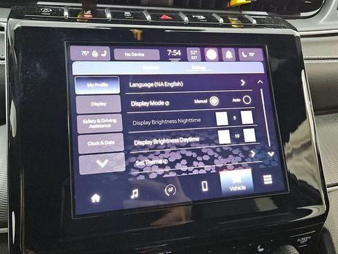 Used 2023 Jeep Grand Cherokee Altitude image 34