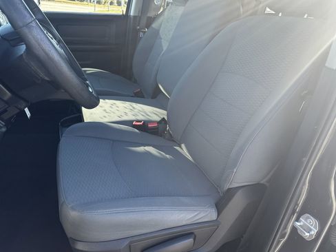 Used 2019 RAM 1500 Express image 15