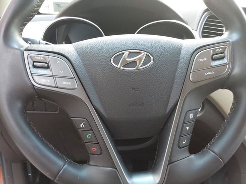 Used 2017 Hyundai Santa Fe Sport FWD image 18