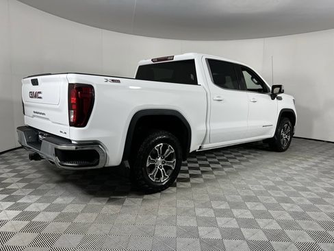 Used 2024 GMC Sierra 1500 SLE image 7