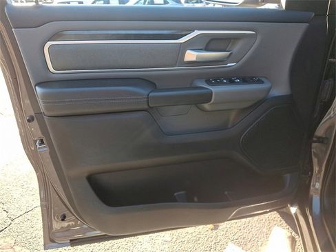 Used 2022 RAM 1500 Big Horn image 12
