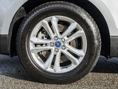 Used 2016 Ford Edge SEL w/ Equipment Group 201A image 18