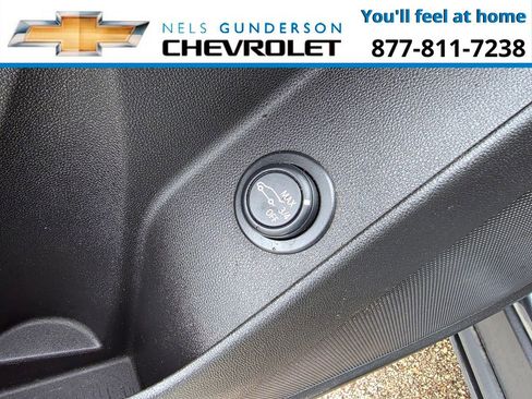 Used 2023 Chevrolet Equinox LT AWD/4WD image 18