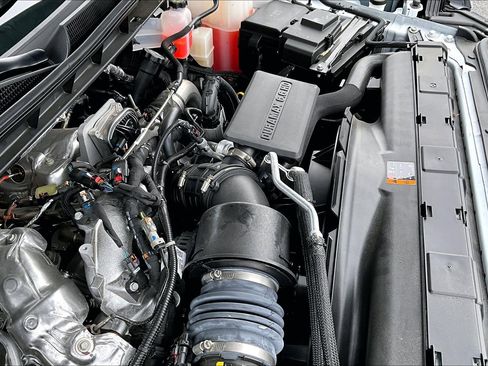 Used 2025 GMC Sierra 3500 SLT w/ SLT Premium Package image 35