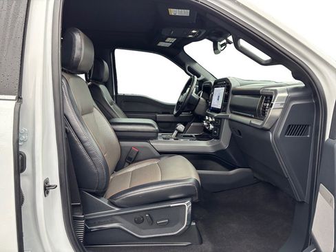 Used 2024 Ford F150 Lariat image 22