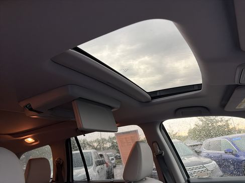 Used 2019 Honda Pilot Elite image 10