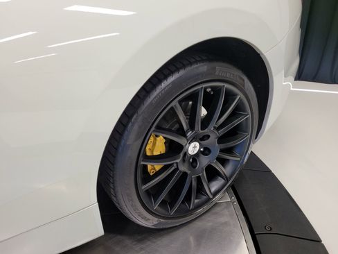 Used 2018 Maserati GranTurismo Sport image 38