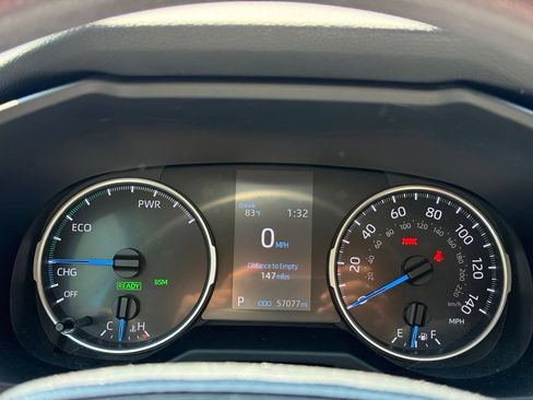 Certified 2021 Toyota RAV4 LE AWD/4WD image 10