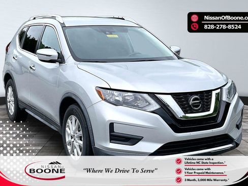 Used 2020 Nissan Rogue SV FWD image 1