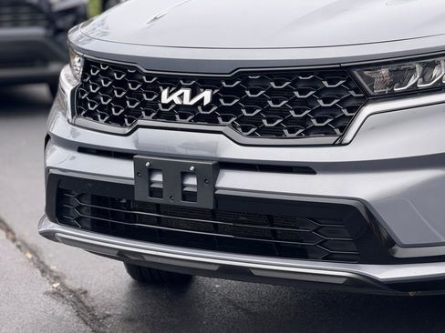 Used 2022 Kia Sorento S image 9