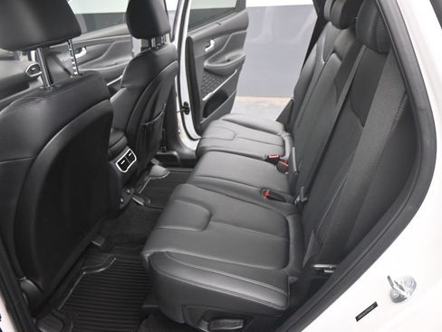 Used 2023 Hyundai Santa Fe SEL w/ Premium Package FWD image 17