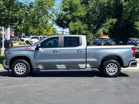 Used 2021 Chevrolet Silverado 1500 LT w/ Diesel Off-Road Package AWD/4WD image 5