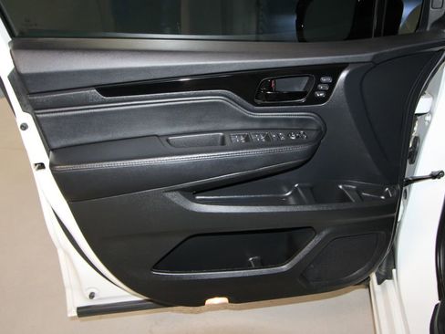 Used 2022 Honda Odyssey Elite image 5