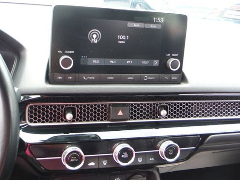 Used 2022 Honda Civic Sport image 19