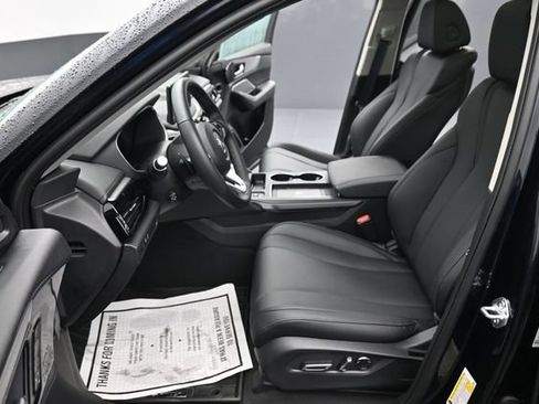 Used 2025 Acura MDX SH-AWD image 15