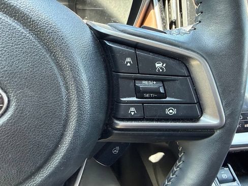 Used 2025 Subaru Outback Touring XT AWD/4WD image 15