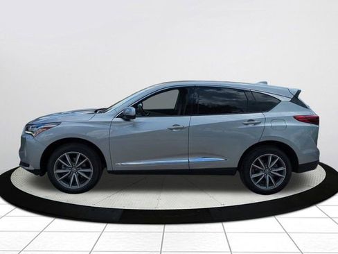 Used 2023 Acura RDX FWD w/ Technology Package image 6