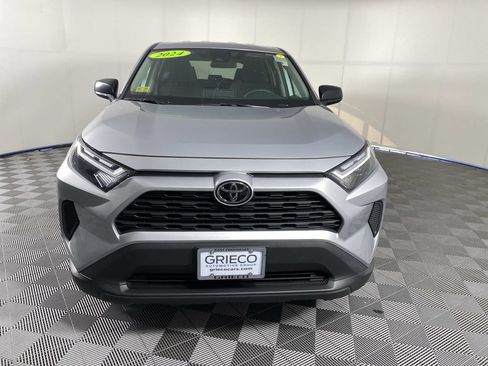 Used 2024 Toyota RAV4 LE AWD/4WD image 3