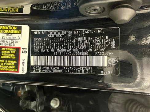 Used 2018 Toyota Camry LE w/ Convenience Package FWD image 18