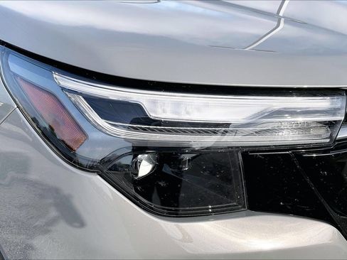 Certified 2026 Subaru Forester Touring AWD/4WD image 30
