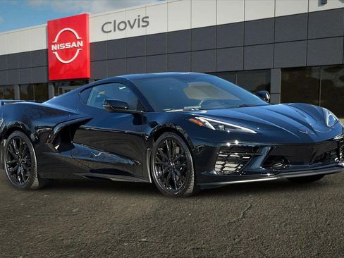 Used 2023 Chevrolet Corvette Stingray Coupe w/ Z51 Performance Package image 10