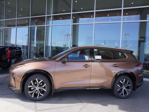 New 2026 Toyota Crown Signia image 6