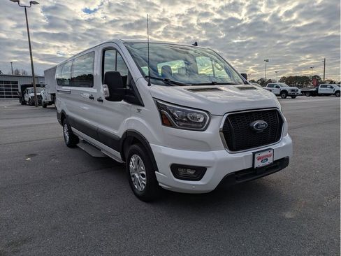 Certified 2023 Ford Transit 350 XLT image 4
