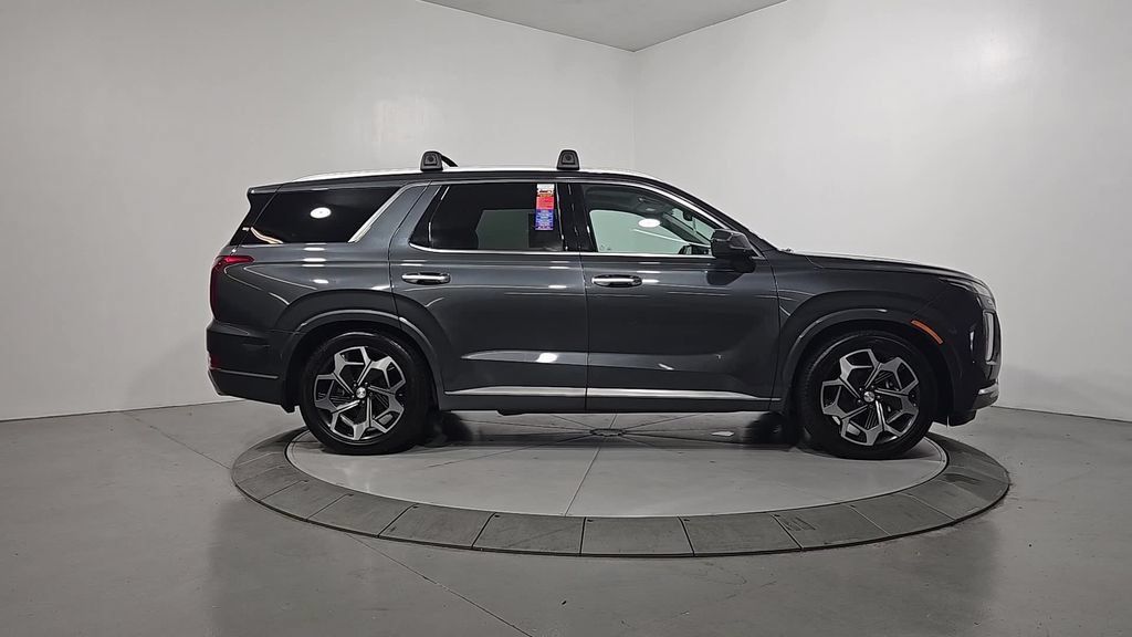 Used 2022 Hyundai Palisade Calligraphy w/ Winter Package AWD/4WD image 7