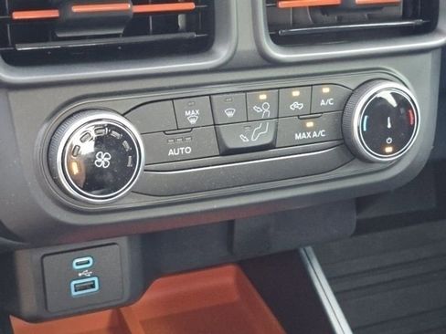 Used 2024 Ford Maverick XLT w/ Equipment Group 300A Standard image 21