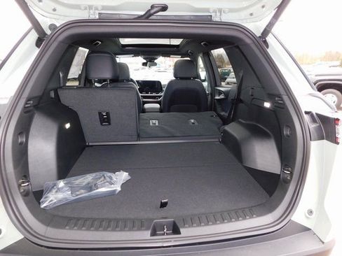 New 2026 Chevrolet Equinox LT w/ Convenience Package II image 24