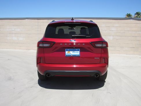 Used 2024 Ford Escape ST-Line AWD/4WD image 7