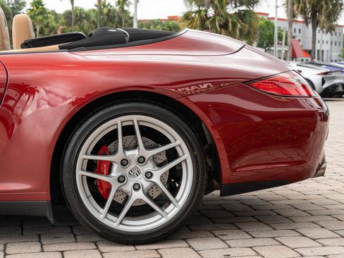 Used 2009 Porsche 911 Carrera 4S AWD/4WD image 29