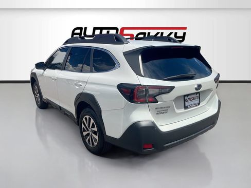 Used 2025 Subaru Outback Premium w/ Popular Package #1A AWD/4WD image 5