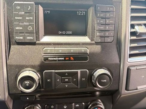 Used 2015 Ford F150 XLT RWD image 24