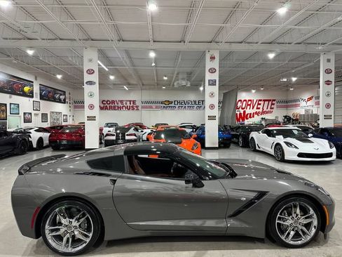 Used 2016 Chevrolet Corvette Stingray Coupe w/ 2LT Preferred Equipment Group RWD image 5