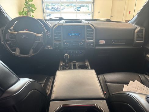 Used 2018 Ford F150 Raptor w/ Equipment Group 802A Luxury AWD/4WD image 8